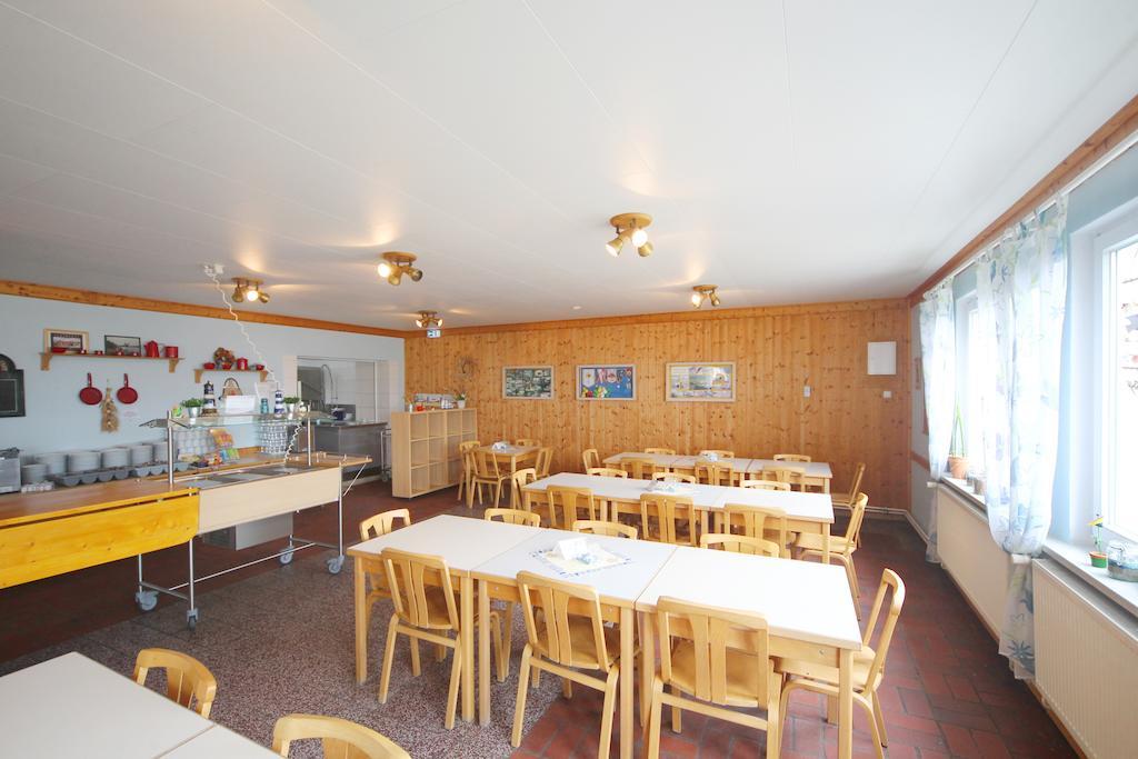 Djh Jugendherberge Stralsund Dış mekan fotoğraf